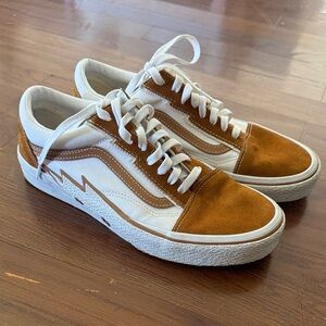 Vans Men's White and Tan Sneakers